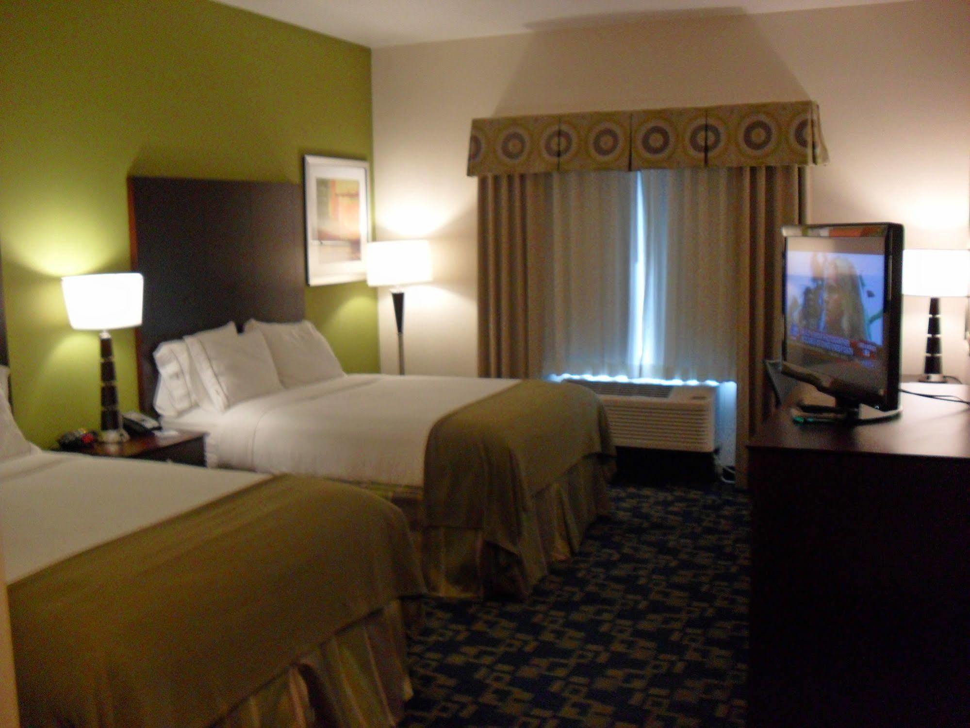 Holiday Inn Express And Suites Urbandale Des Moines, An Ihg Hotel Camera foto